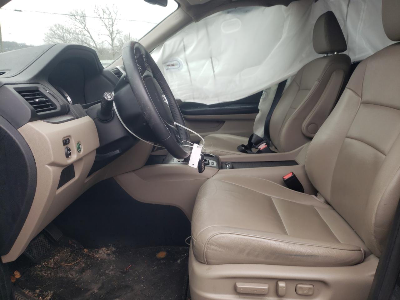 Photo 5 from auction – 2017 HONDA PILOT EXL with VIN 5FNYF5H89HB025419