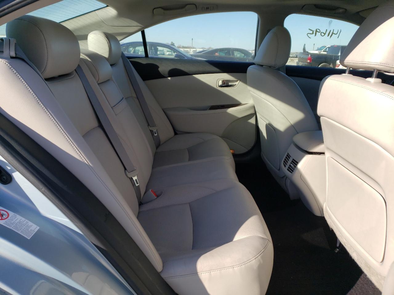 Photo 6 from auction – 2010 LEXUS ES 350 with VIN JTHBK1EG5A2347990