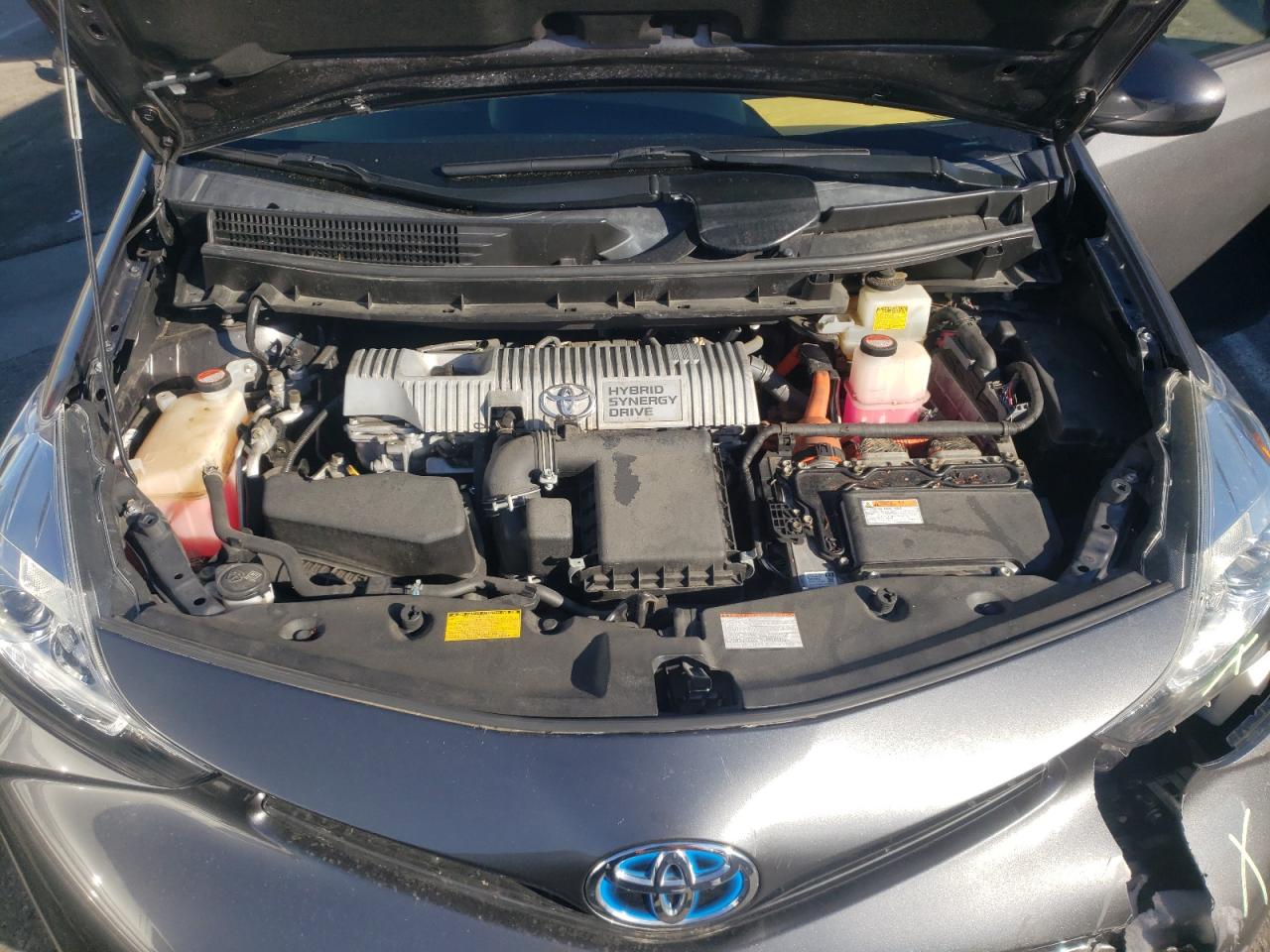 Photo 7 from auction – 2015 TOYOTA PRIUS with VIN JTDZN3EU4FJ019790