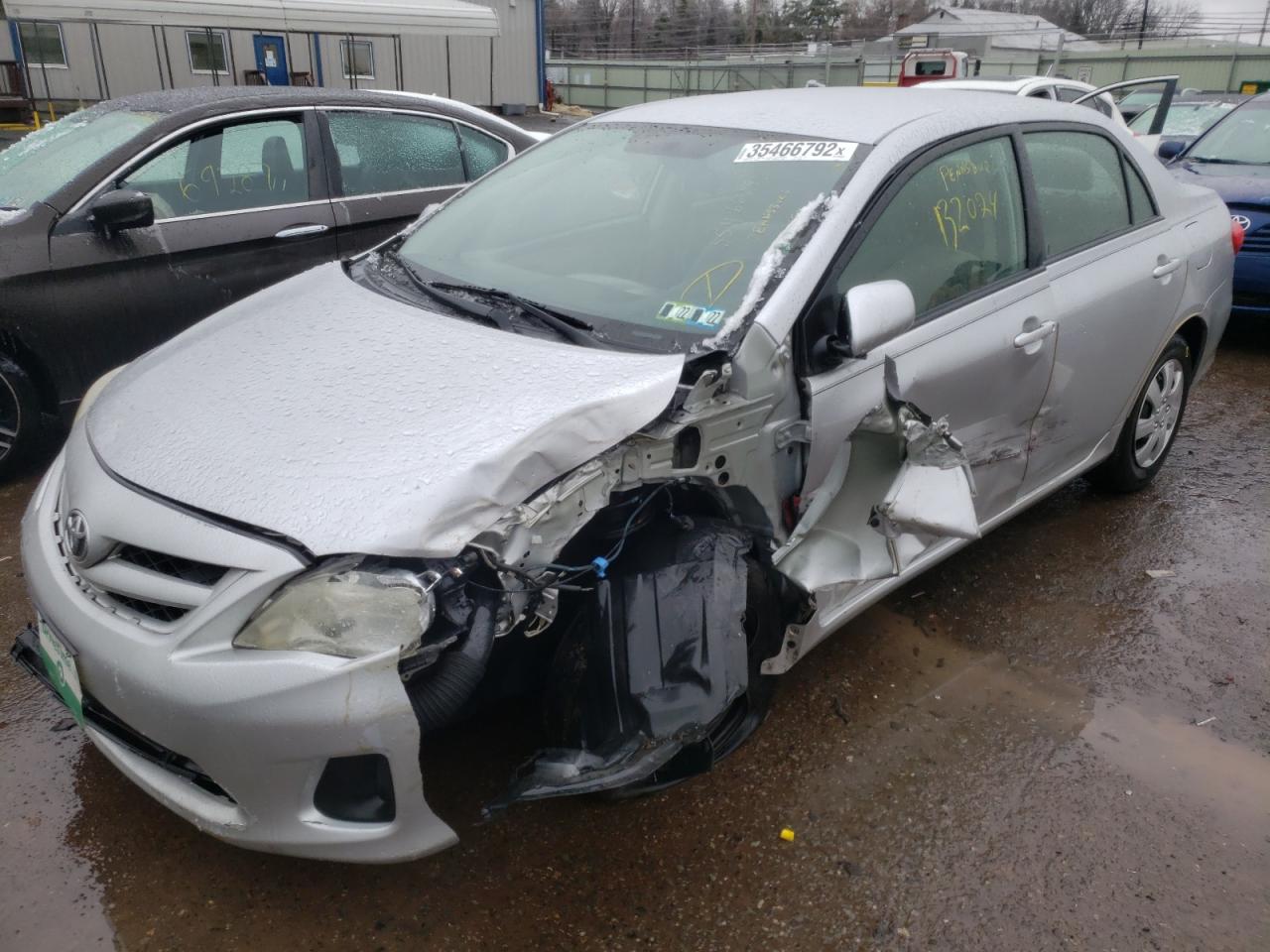 صورة رقم 2 من المزاد - 2011 TOYOTA COROLLA BA مع VIN JTDBU4EE0BJ101030