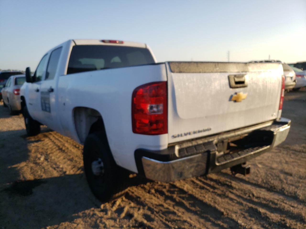 Photo 3 from auction – 2008 CHEVROLET SILVERADO with VIN 1GCHC23K78F185093