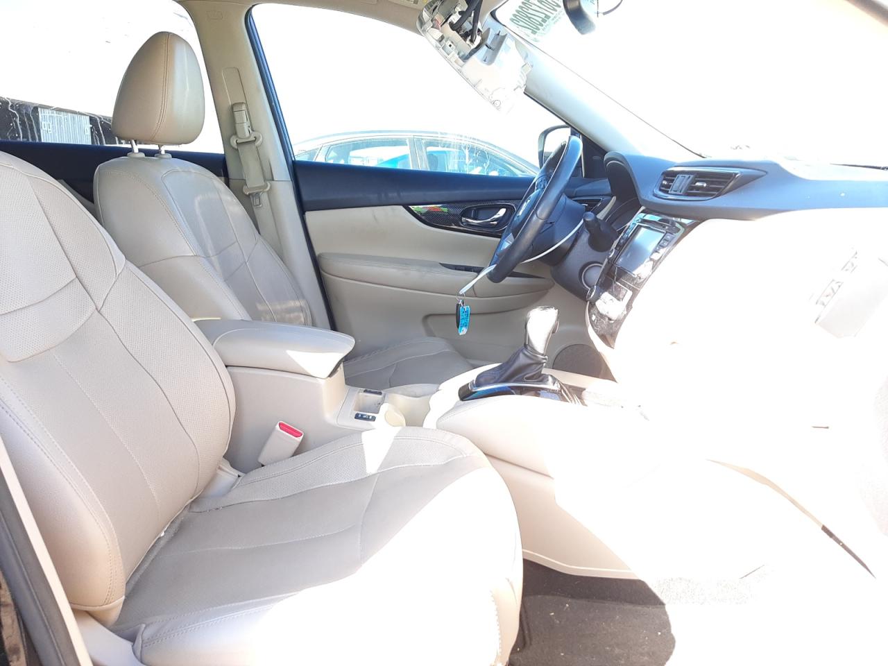 Photo 5 from auction – 2017 NISSAN ROGUE S with VIN 5N1AT2MT9HC810373