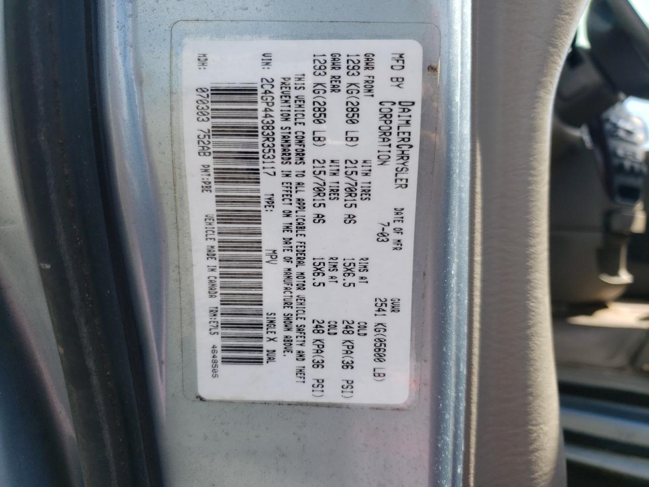 Photo 10 from auction – 2003 CHRYSLER TOWN & COU with VIN 2C4GP44383R353117