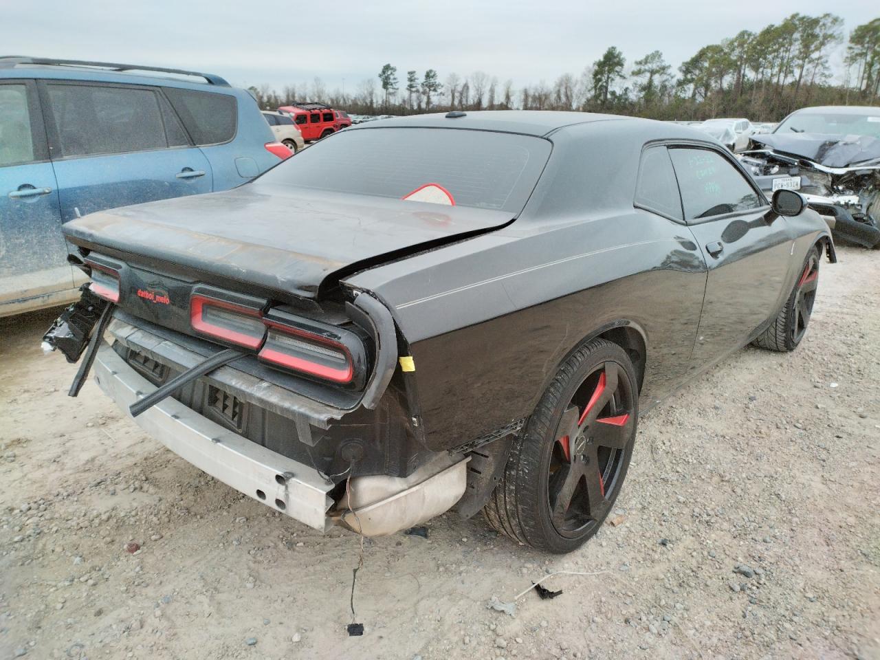 Photo 4 from auction – 2016 DODGE CHALLENGER with VIN 2C3CDZAG2GH176933