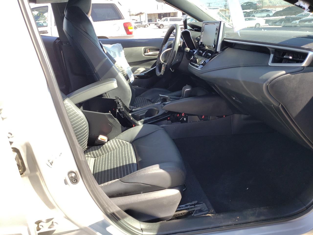 Photo 5 from auction – 2021 TOYOTA COROLLA XS with VIN 5YFT4MCE1MP058100