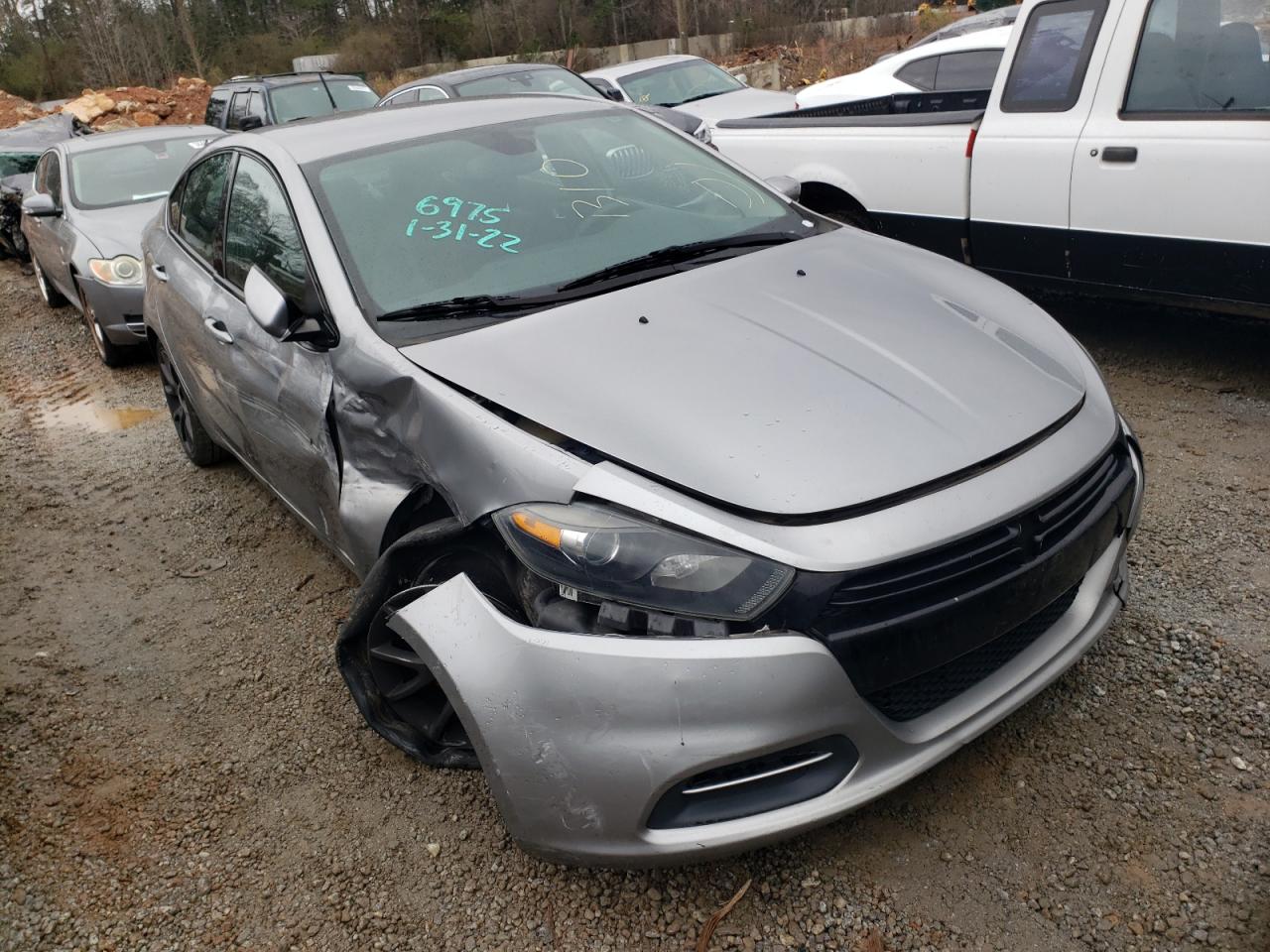 DODGE DART SE 2016 with VIN 1C3CDFAA1GD606975 - Photo from auction