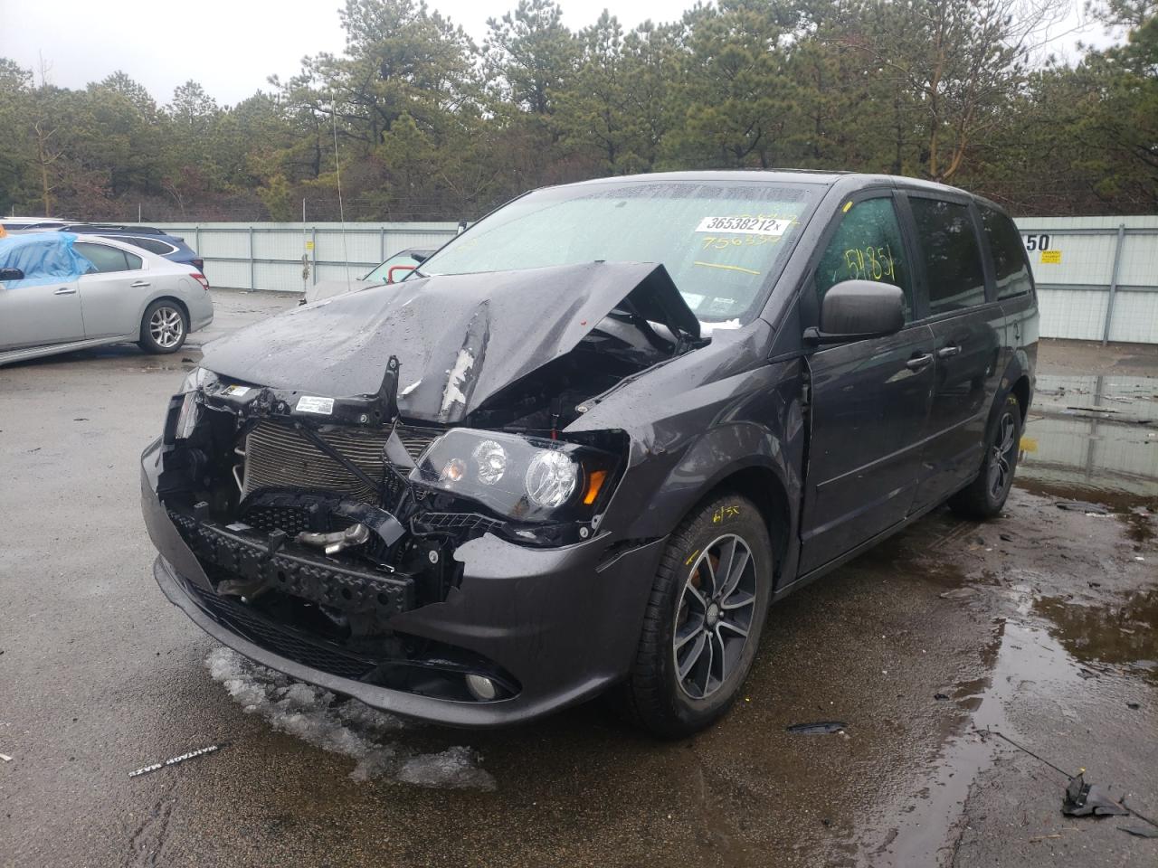 Photo 2 from auction – 2017 DODGE GRAND CARA with VIN 2C4RDGCG9HR756330