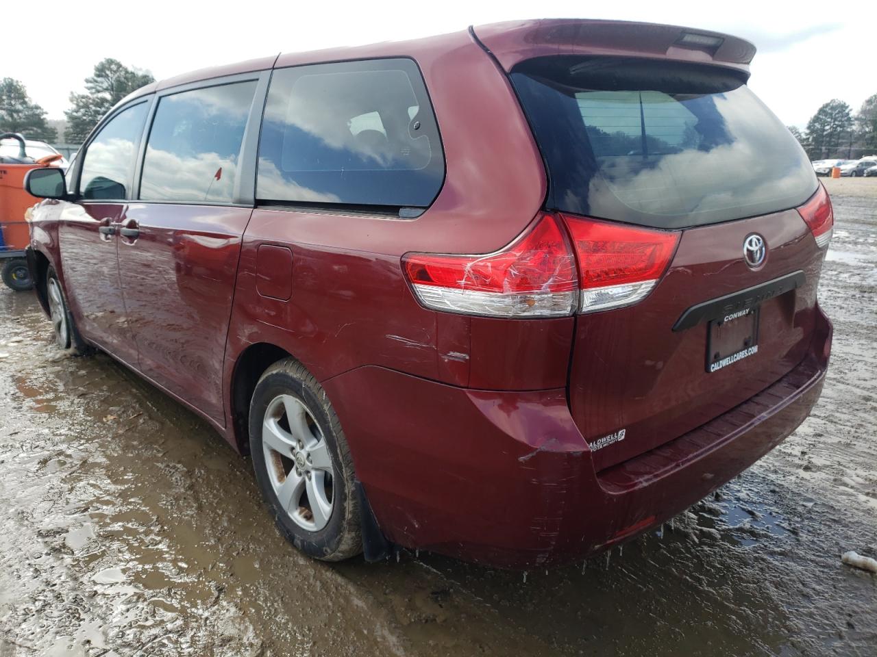 Photo 3 from auction – 2012 TOYOTA SIENNA BAS with VIN 5TDKA3DC1CS009531