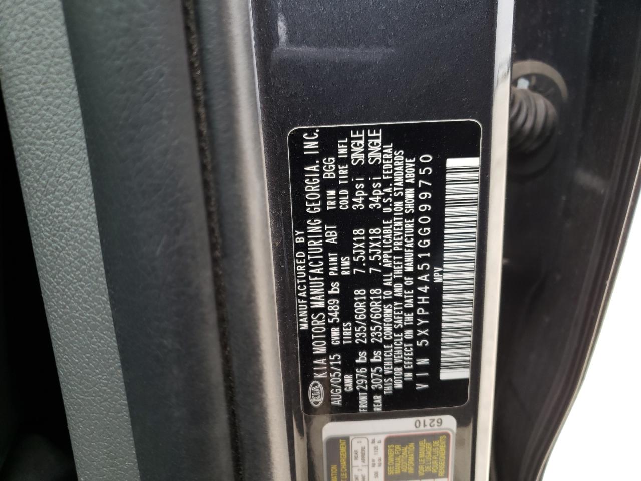 Photo 10 from auction – 2016 KIA SORENTO EX with VIN 5XYPH4A51GG099750