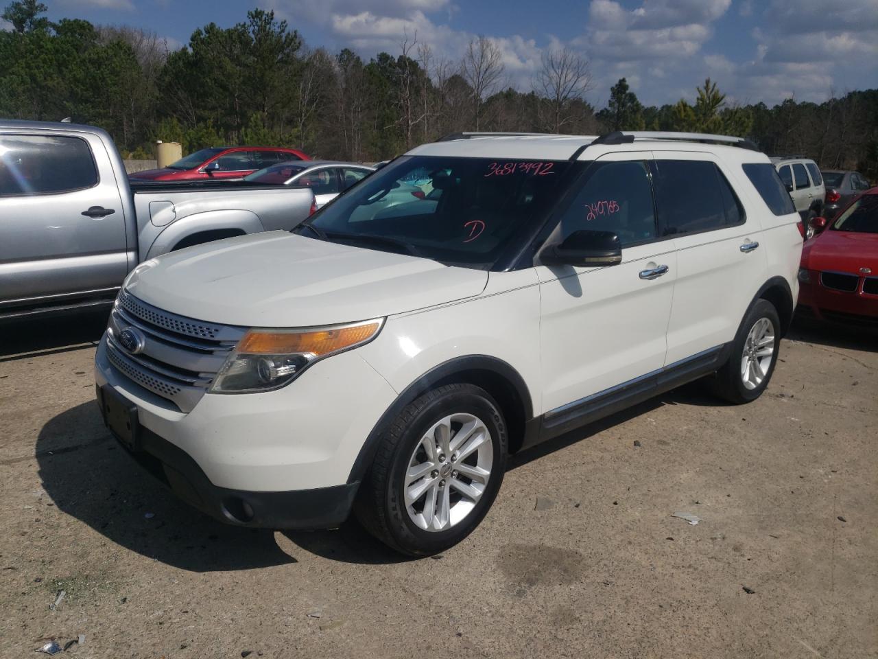 Photo 2 from auction – 2011 FORD EXPLORER X with VIN 1FMHK7D83BGA90319