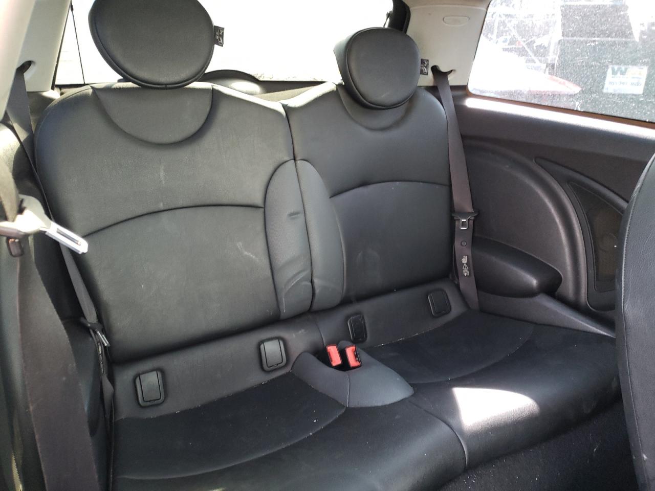 Photo 6 from auction – 2009 MINI COOPER with VIN WMWMF33559TU72809