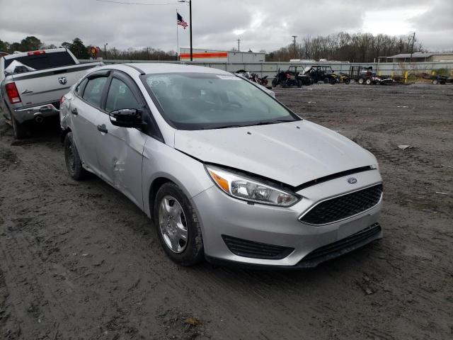 FORD FOCUS S 2016 with VIN 1FADP3E22GL352603 - Photo from auction