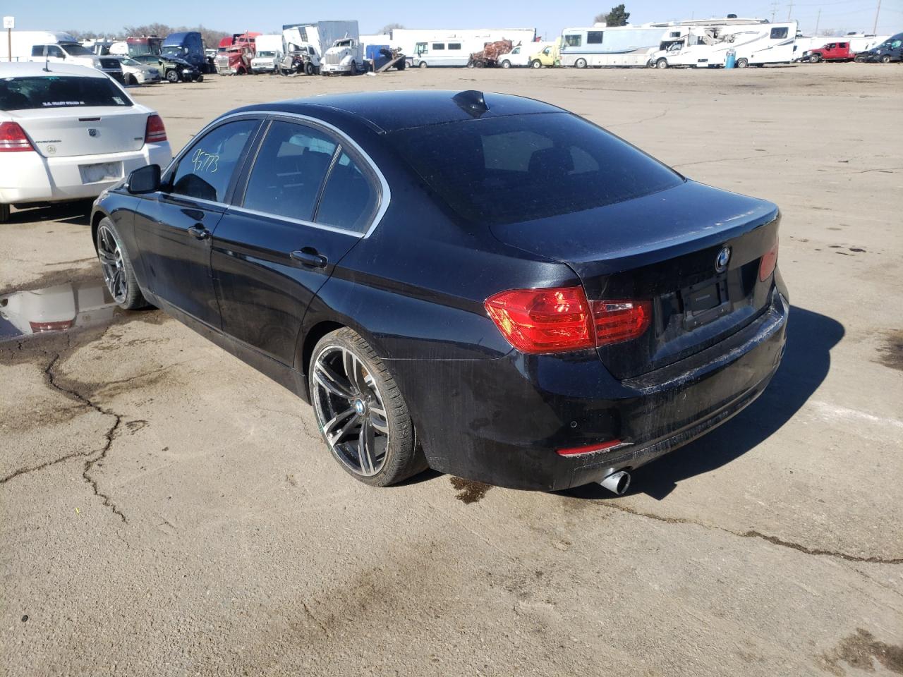 Photo 3 from auction – 2015 BMW 320 I with VIN WBA3B1G51FNT02341