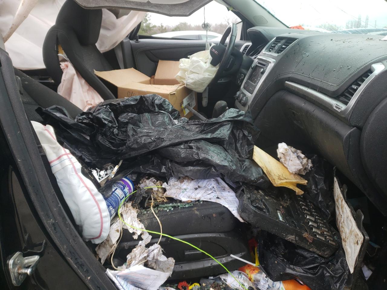 Photo 5 from auction – 2015 GMC ACADIA SLE with VIN 1GKKVPKD3FJ257471