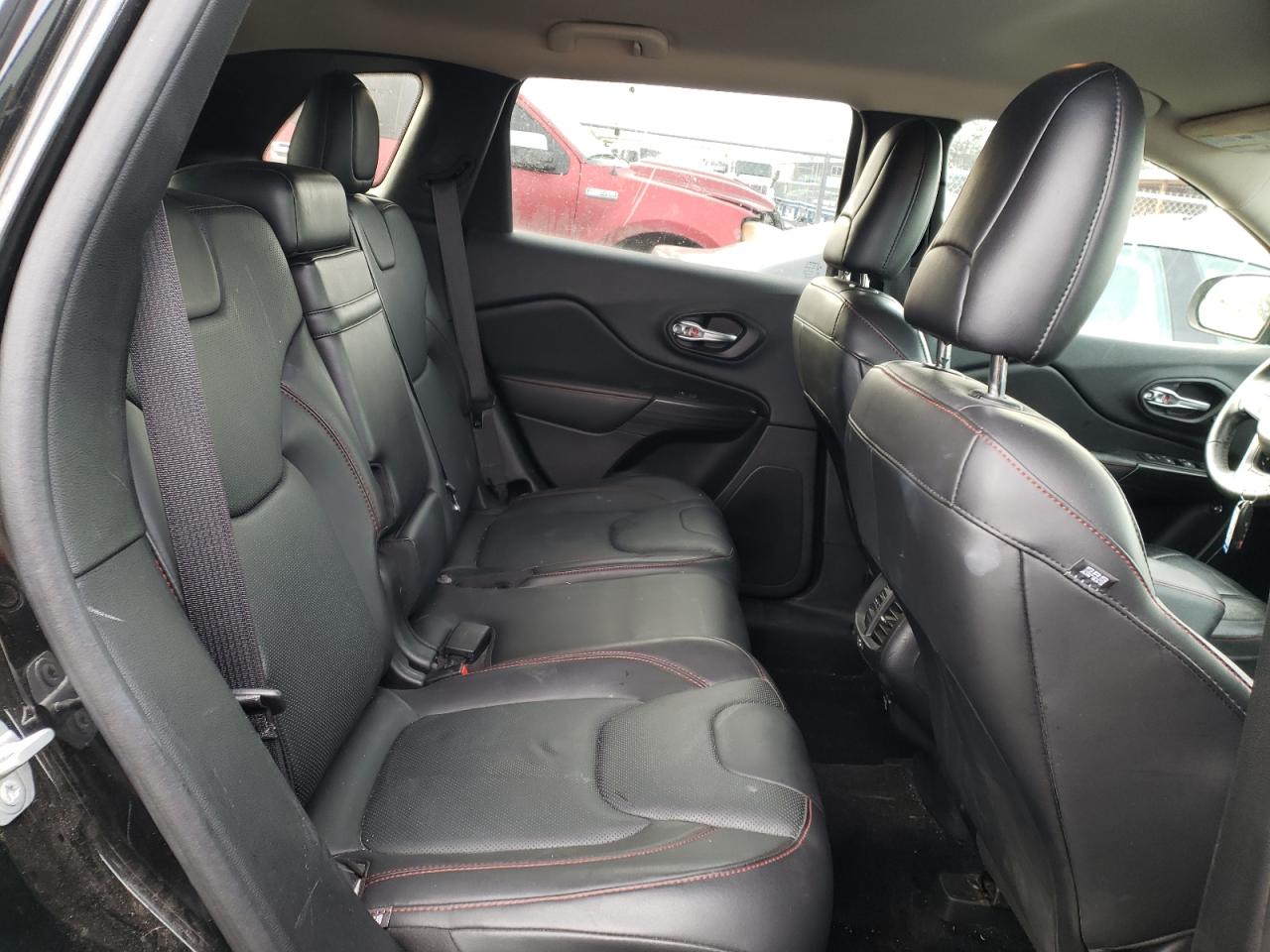 Photo 6 from auction – 2016 JEEP CHEROKEE T with VIN 1C4PJMBB1GW155648
