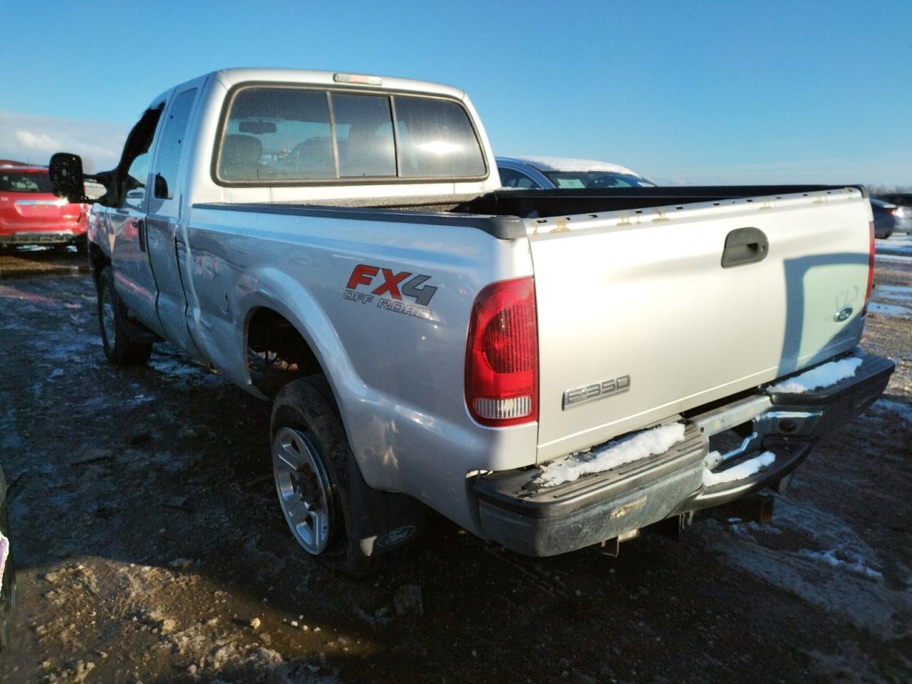 Photo 3 from auction – 2007 FORD F350 SRW S with VIN 1FTWX31P67EA33262