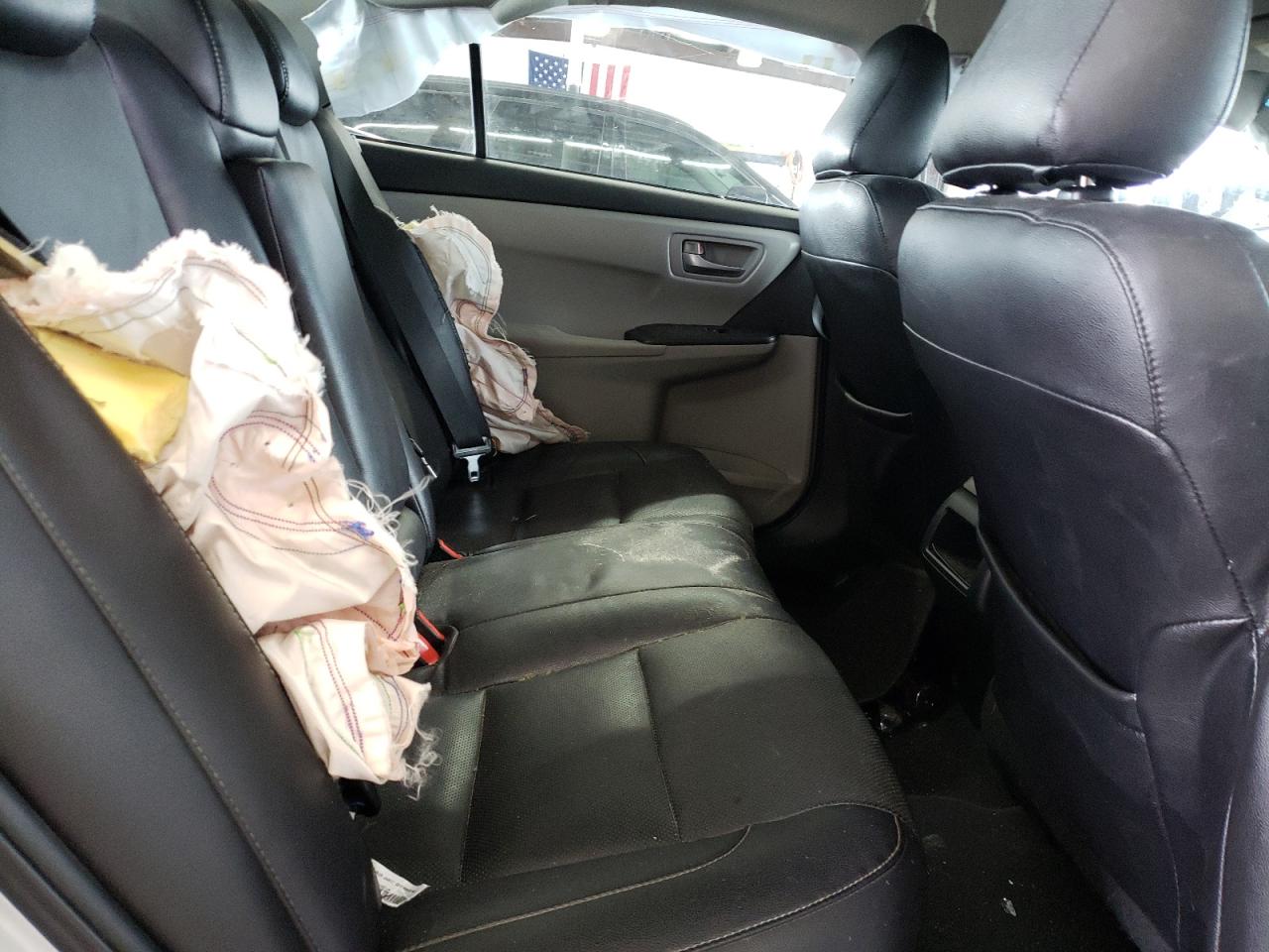 Photo 6 from auction – 2015 TOYOTA CAMRY LE with VIN 4T1BF1FK5FU107757