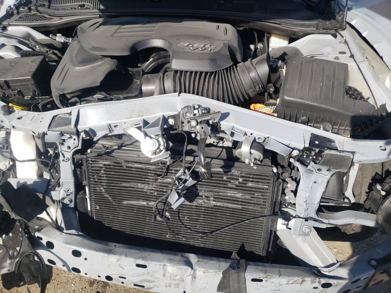 Photo 9 from auction – 2020 DODGE CHALLENGER with VIN 2C3CDZAG4LH195283