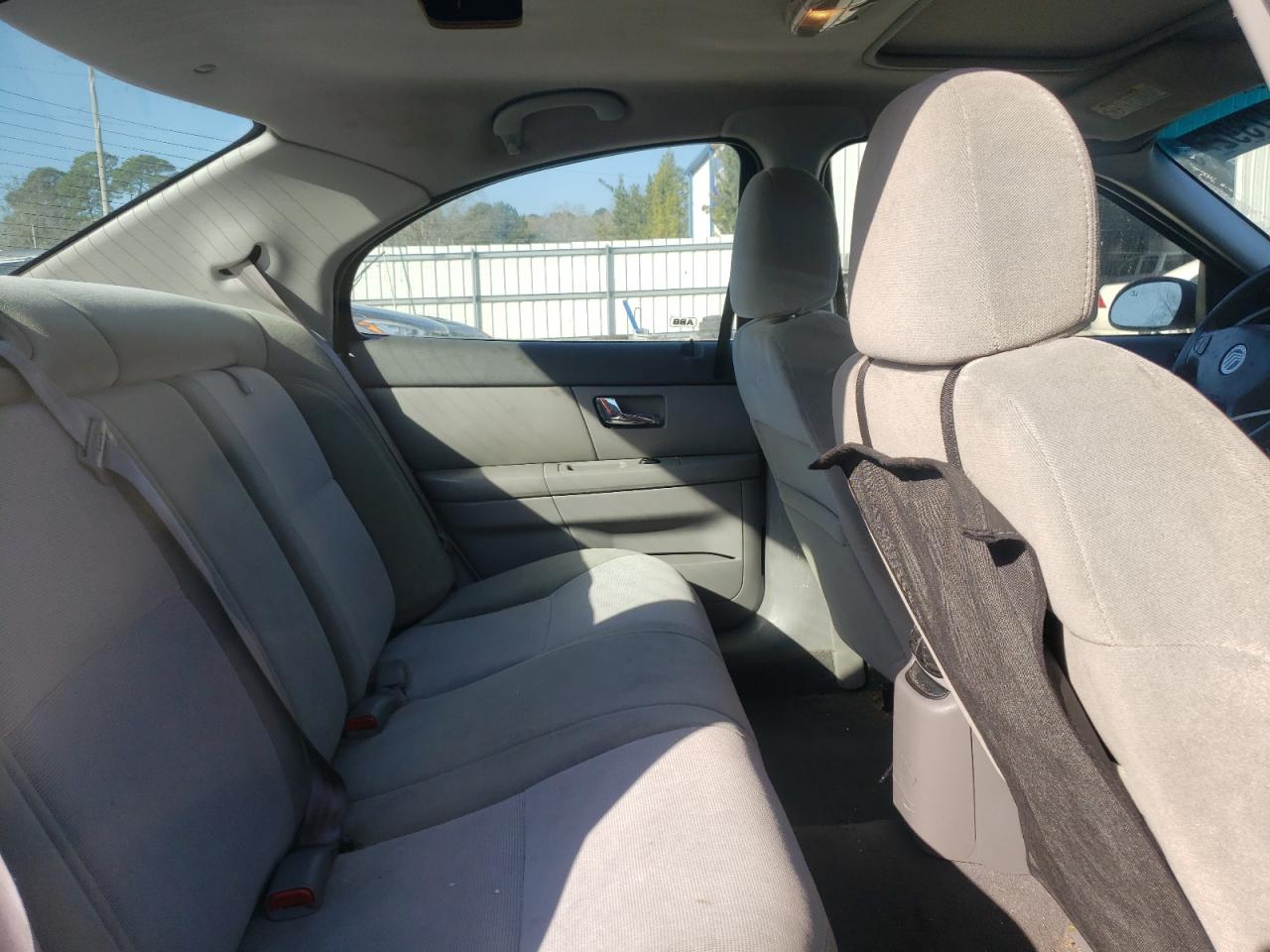 Photo 6 from auction – 2000 MERCURY SABLE LS with VIN 1MEFM53S9YA602702