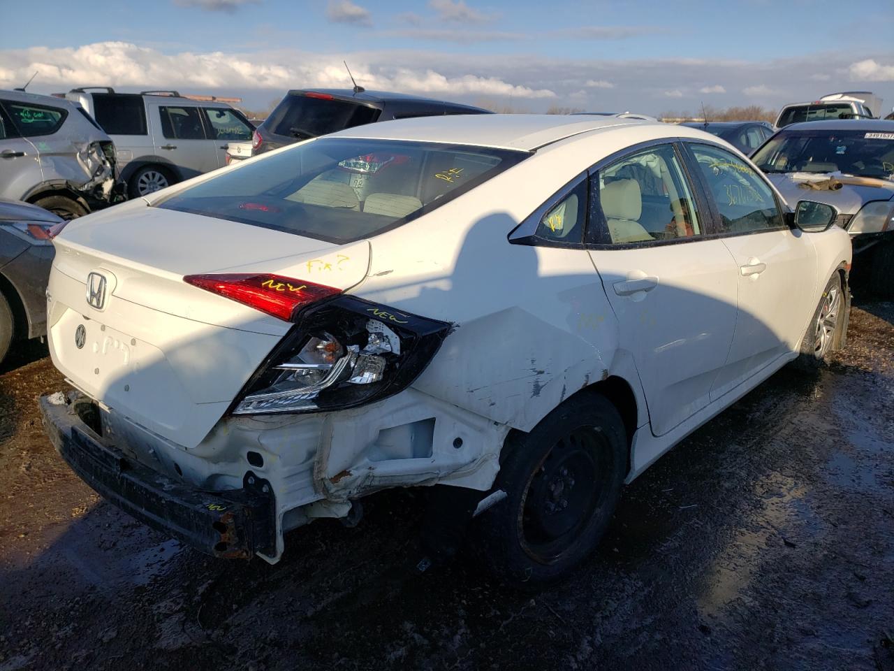 Photo 4 from auction – 2017 HONDA CIVIC LX with VIN 19XFC2F54HE057515