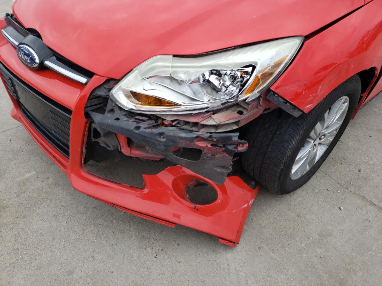Photo 9 from auction – 2012 FORD FOCUS SEL with VIN 1FAHP3M24CL251981