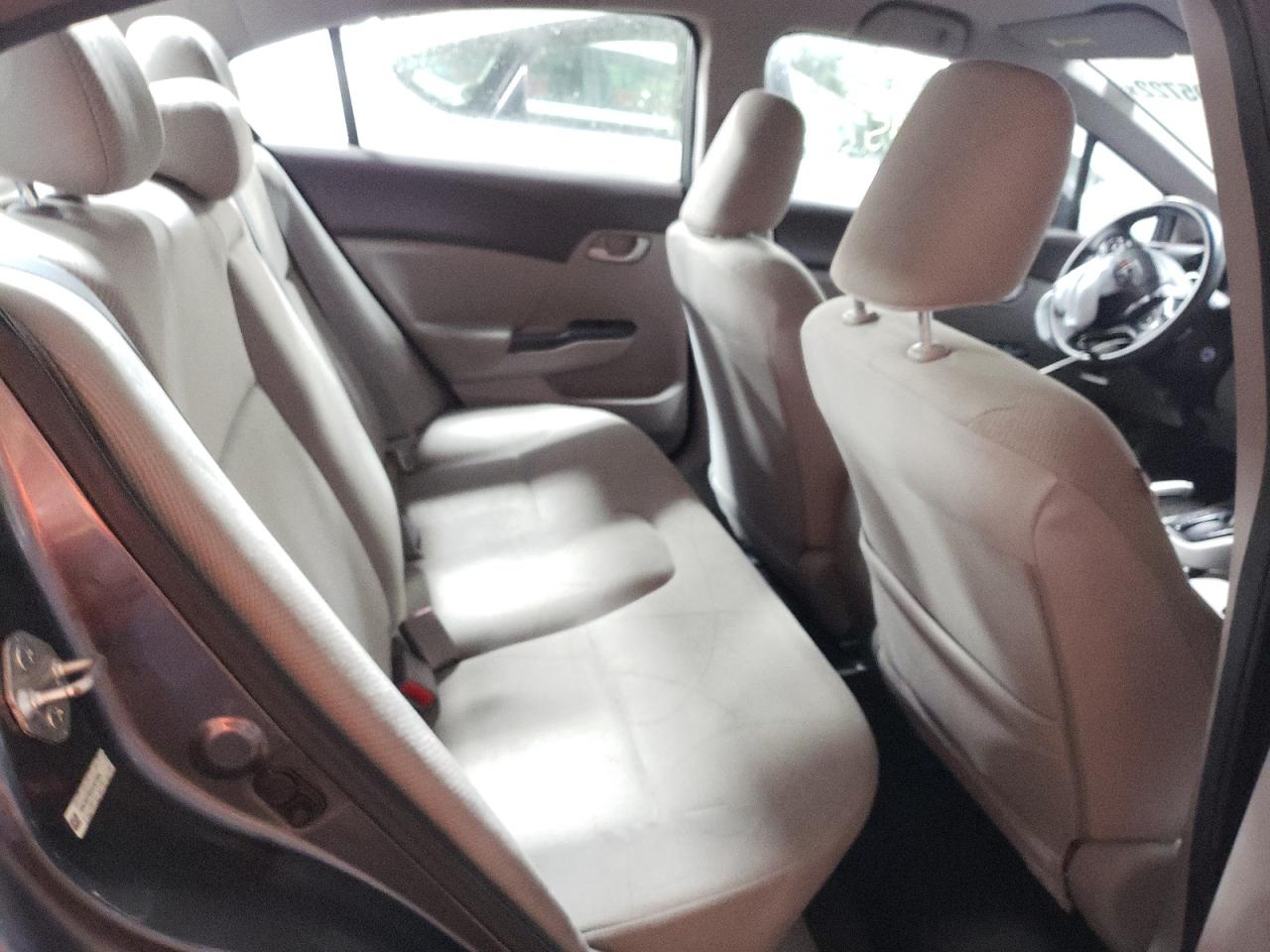 Photo 6 from auction – 2012 HONDA CIVIC LX with VIN 19XFB2F55CE327864
