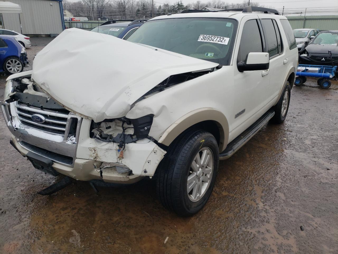 Photo 2 from auction – 2008 FORD EXPLORER E with VIN 1FMEU74E08UB06053
