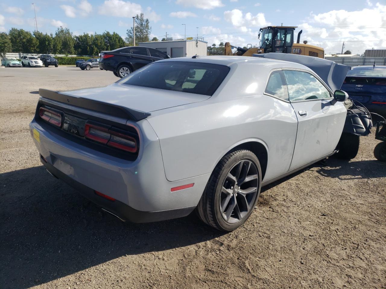 Photo 4 from auction – 2020 DODGE CHALLENGER with VIN 2C3CDZAG4LH195283