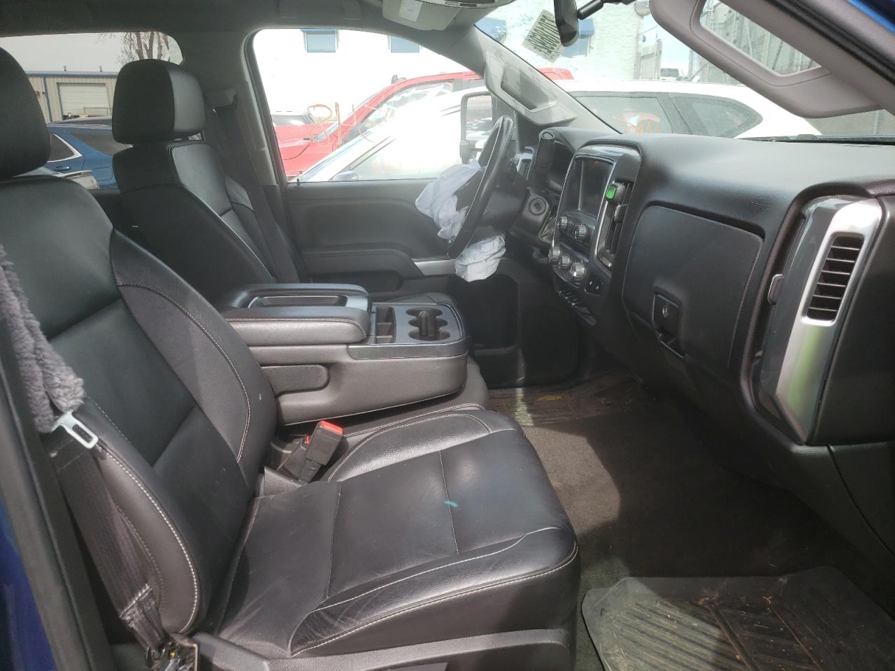 Photo 5 from auction – 2016 CHEVROLET SILVERADO with VIN 3GCUKREC1GG121824