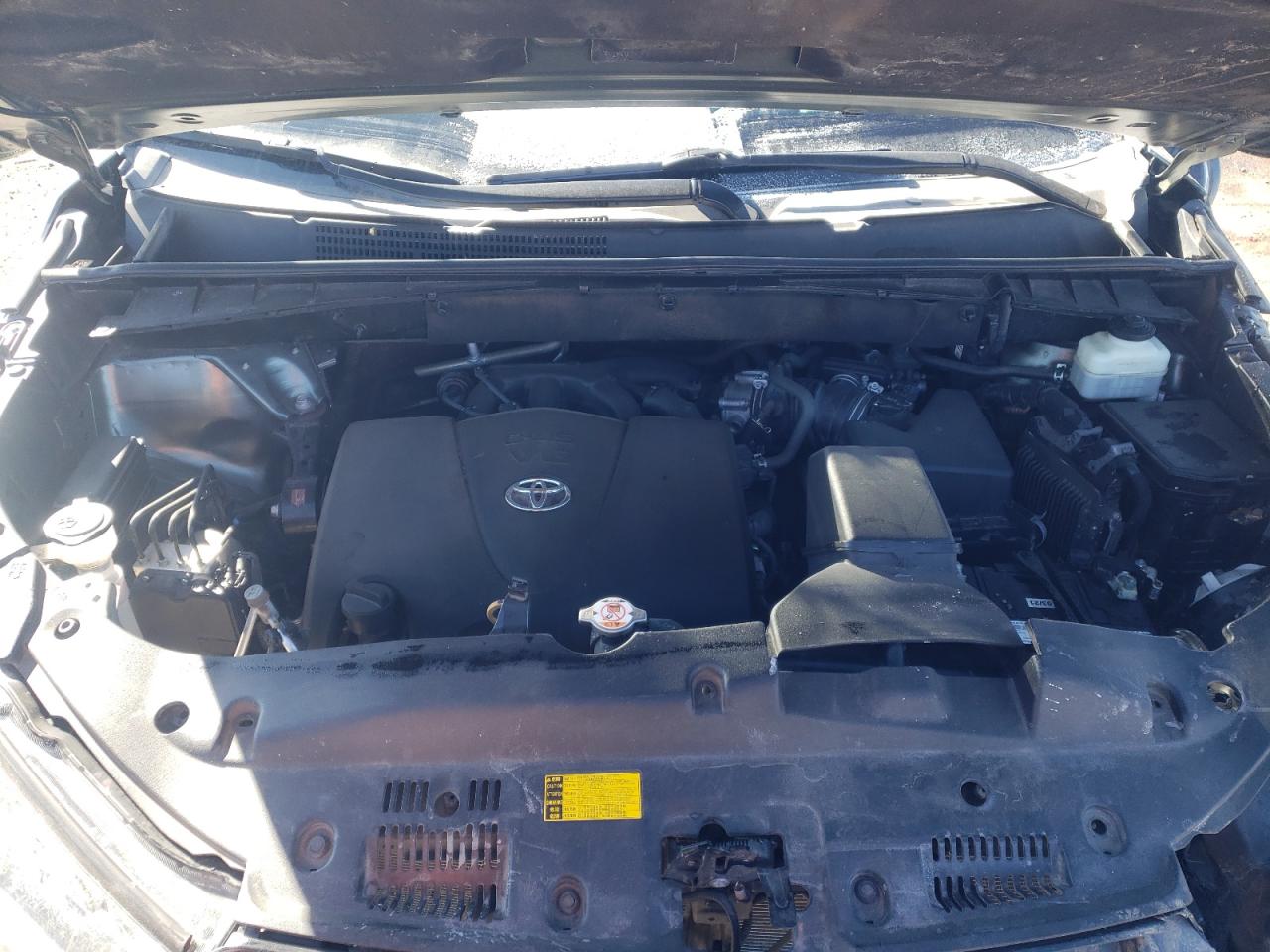 Photo 7 from auction – 2018 TOYOTA HIGHLANDER with VIN 5TDDZRFH7JS882596