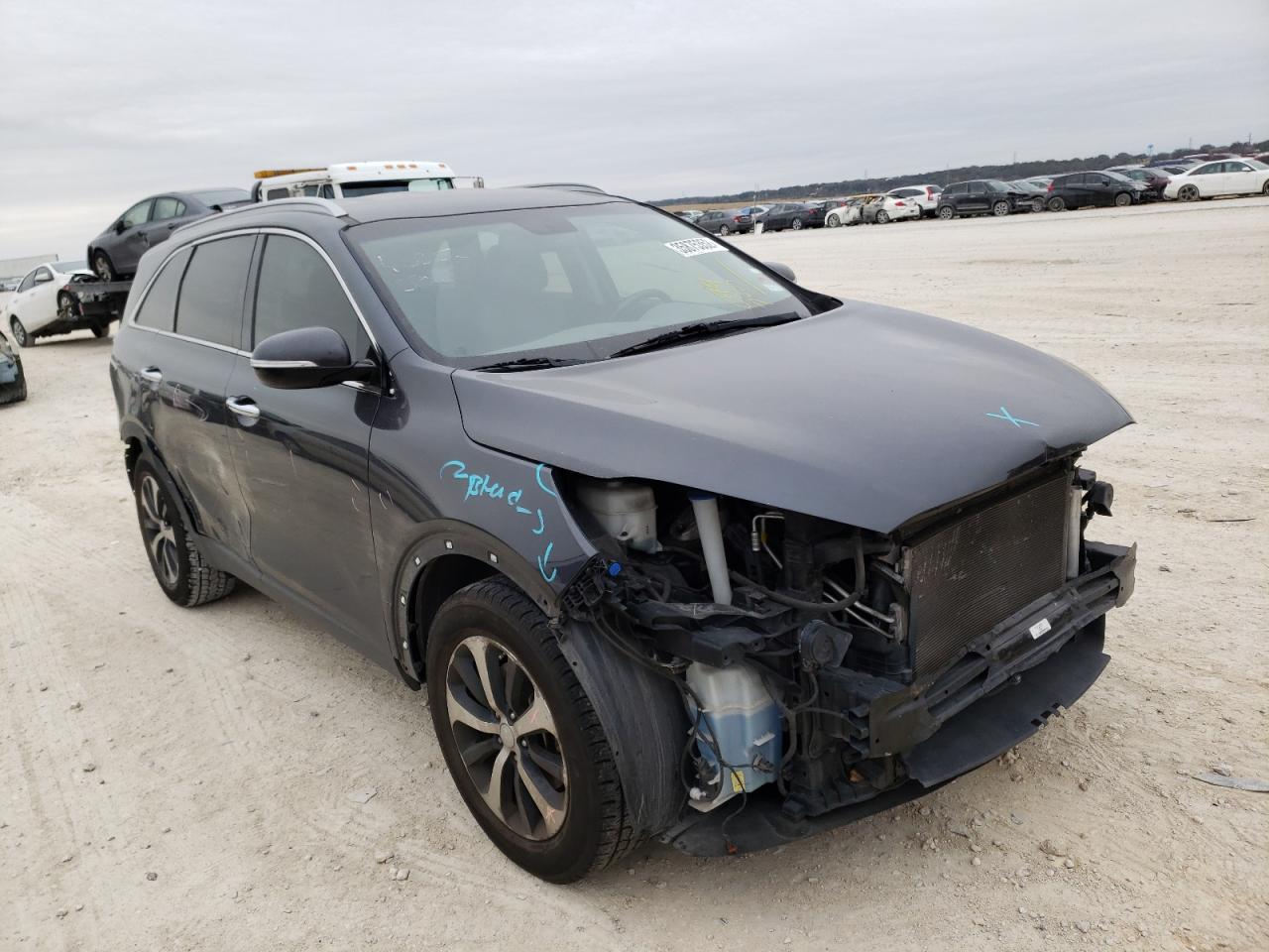 Photo 1 from auction – 2016 KIA SORENTO EX with VIN 5XYPH4A51GG099750