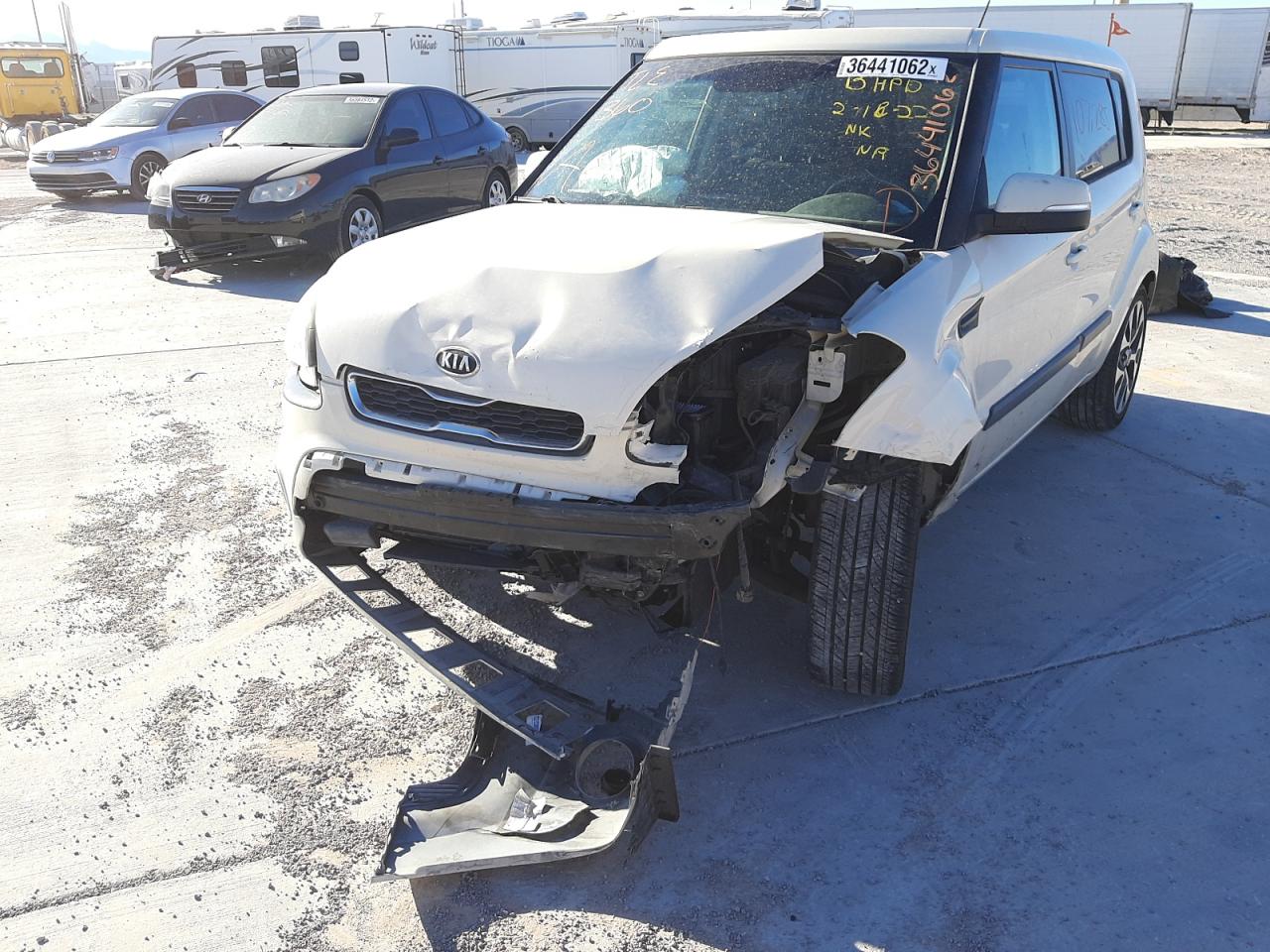 Photo 9 from auction – 2012 KIA SOUL + with VIN KNDJT2A60C7436479