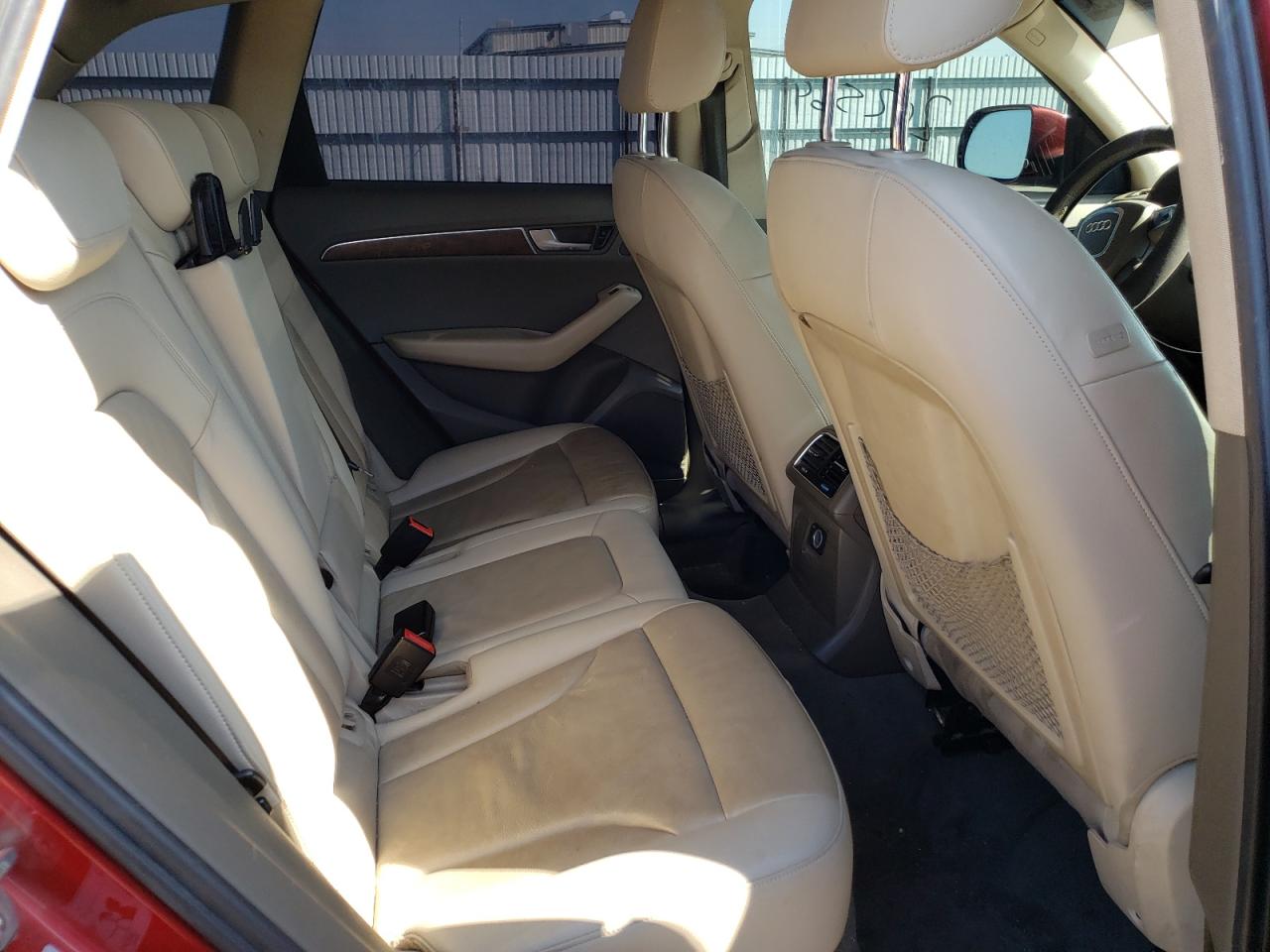 Photo 6 from auction – 2010 AUDI Q5 PREMIUM with VIN WA1LKAFP4AA005192