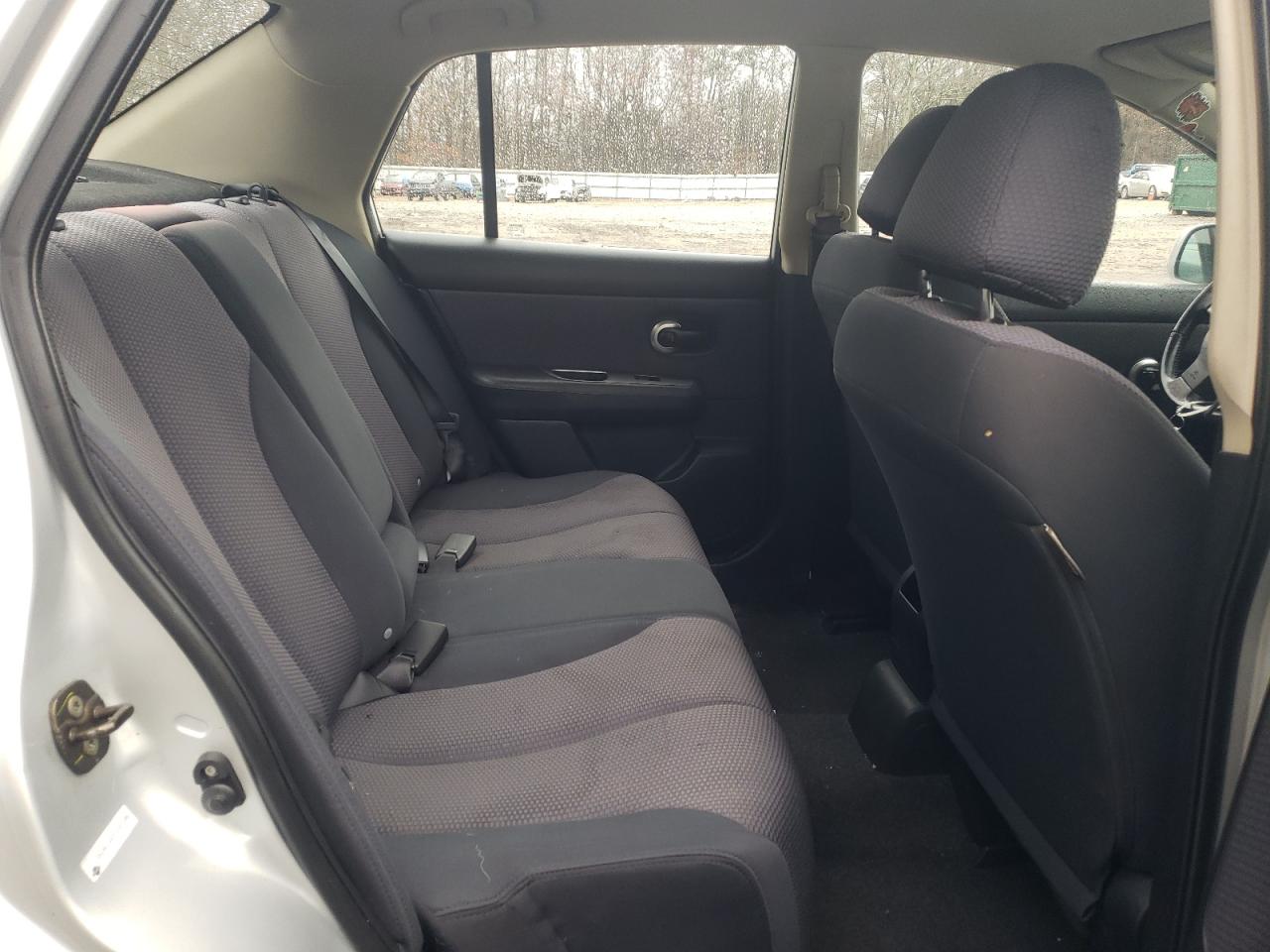 Photo 6 from auction – 2007 NISSAN VERSA S with VIN 3N1BC11E97L407282