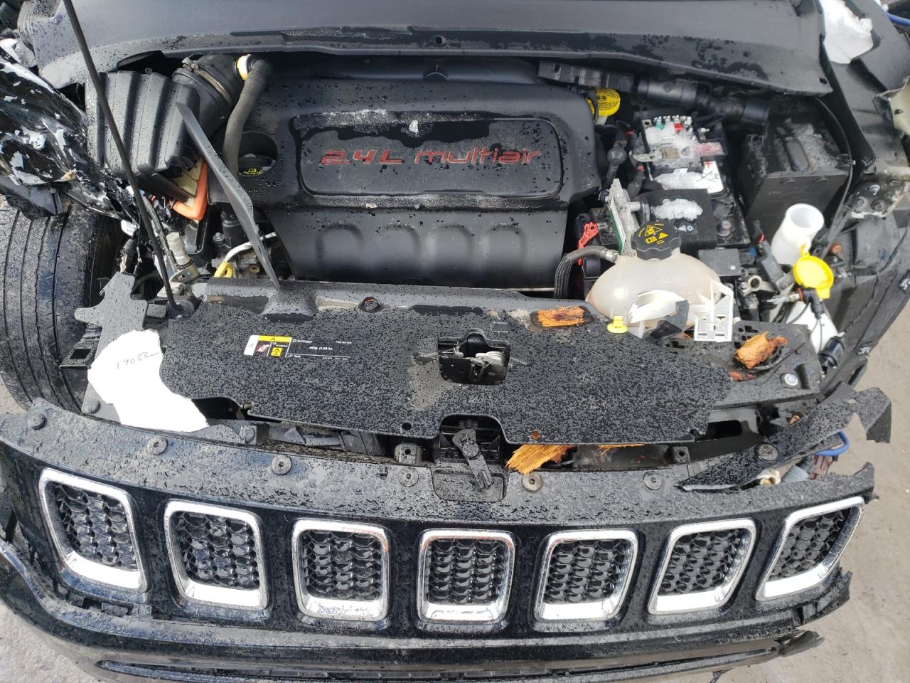Photo 7 from auction – 2020 JEEP COMPASS LA with VIN 3C4NJDBB5LT112499