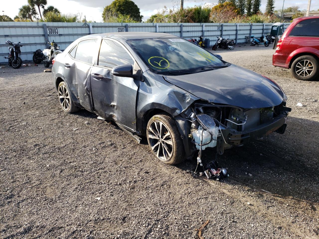 TOYOTA COROLLA L 2017 with VIN 5YFBURHE3HP610008 - Photo from auction