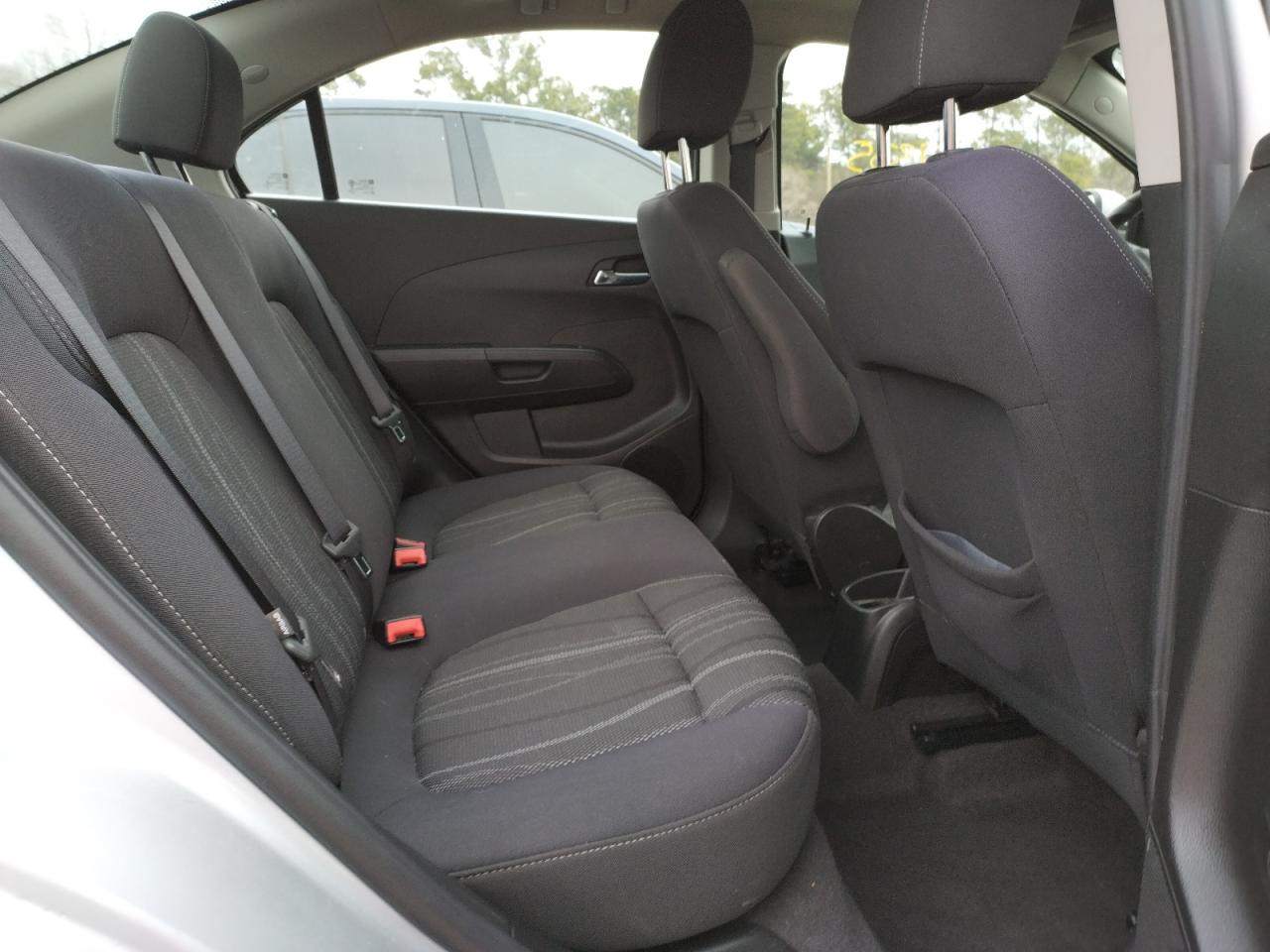 Photo 6 from auction – 2015 CHEVROLET SONIC LT with VIN 1G1JC5SH1F4160801