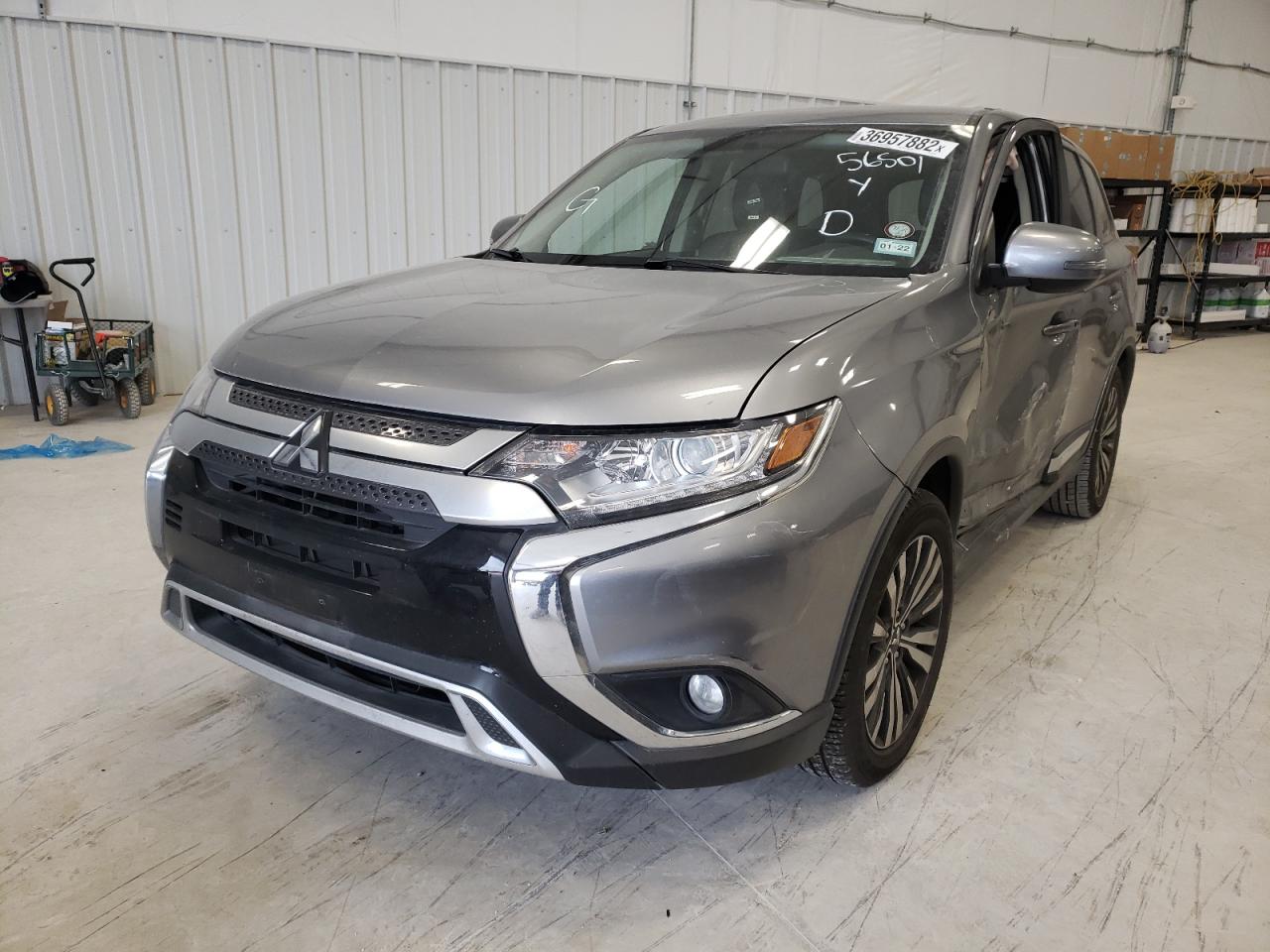 Photo 2 from auction – 2019 MITSUBISHI OUTLANDER with VIN JA4AD3A36KZ007448