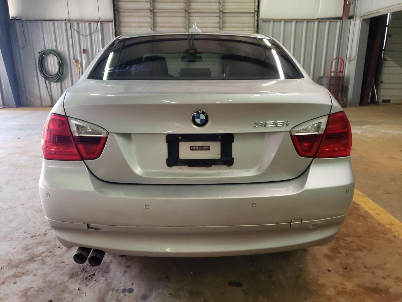 Photo 9 from auction – 2007 BMW 328 I with VIN WBAVA37557NL12816
