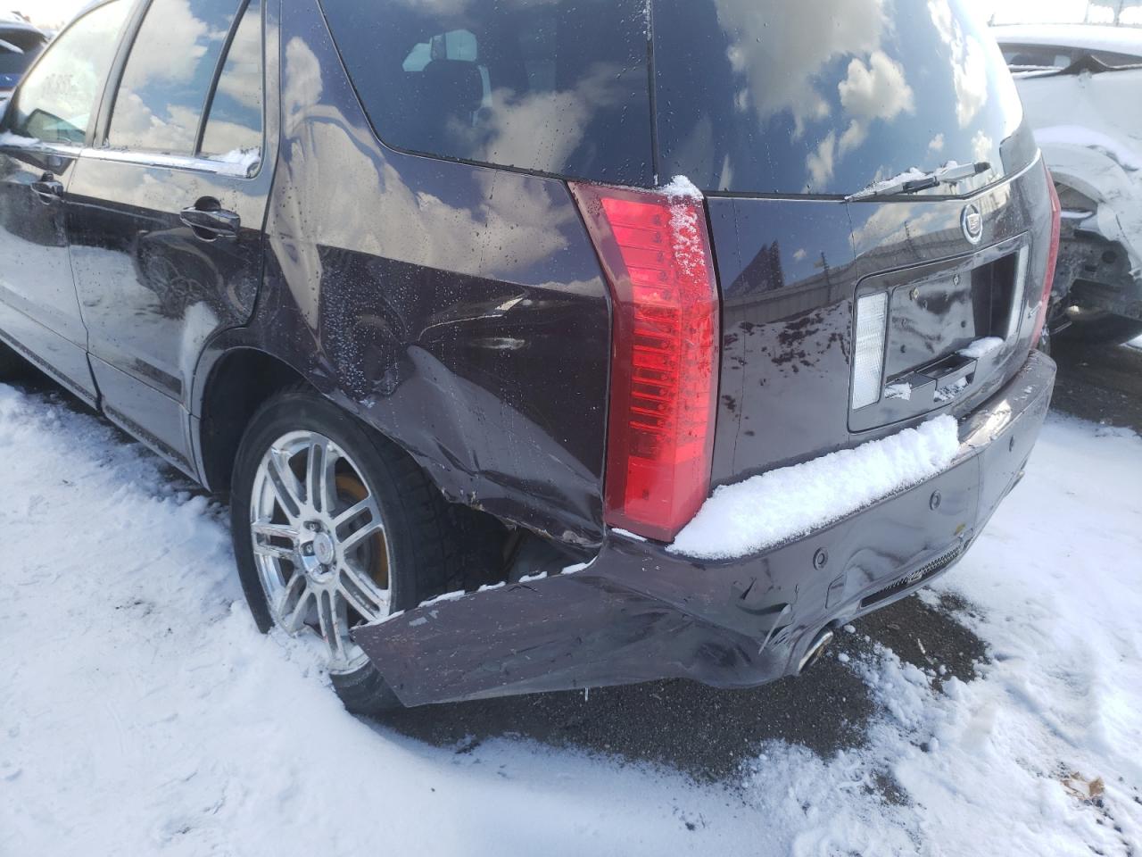 Photo 9 from auction – 2008 CADILLAC SRX with VIN 1GYEE437680146643