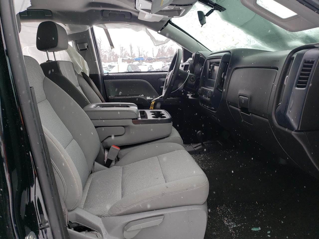 Photo 5 from auction – 2016 CHEVROLET SILVERADO with VIN 1GCVKNEC5GZ384704