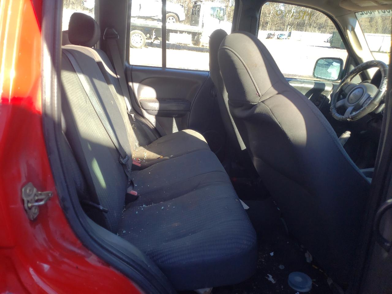 Photo 6 from auction – 2003 JEEP LIBERTY with VIN 1J4GK48K53W565832