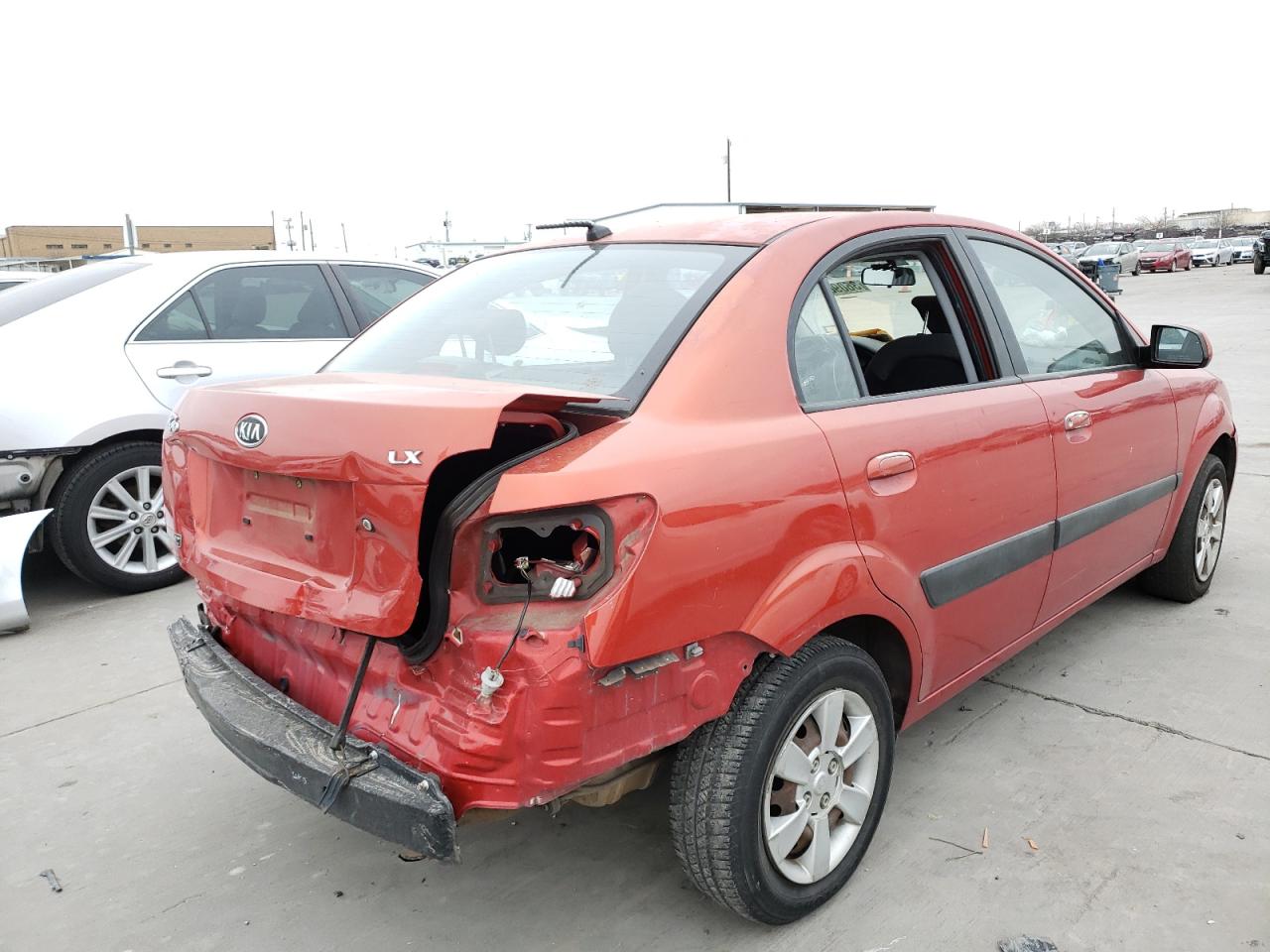 Photo 4 from auction – 2007 KIA RIO BASE with VIN KNADE123676218688