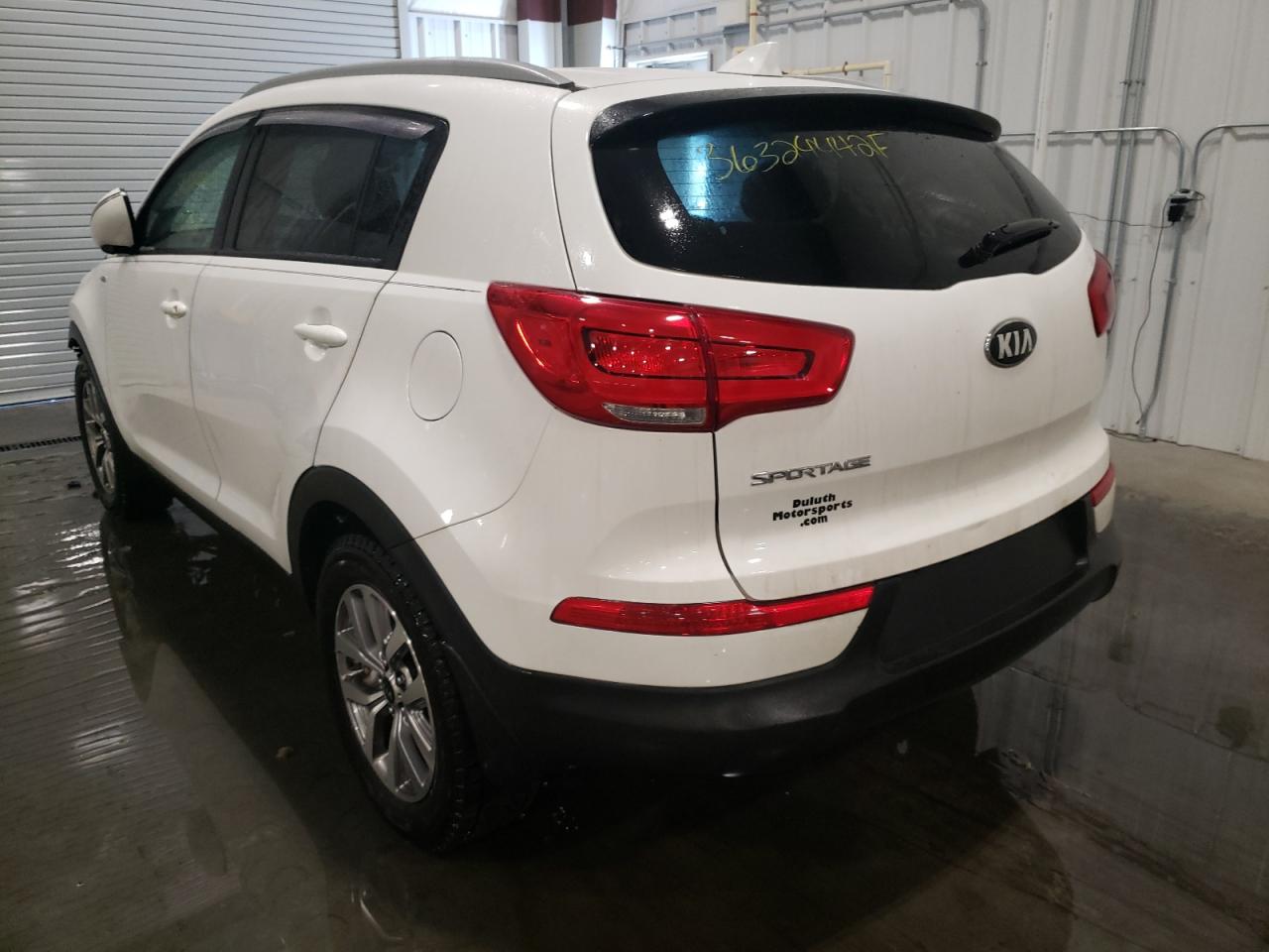 Photo 3 from auction – 2015 KIA SPORTAGE with VIN KNDPBCAC7F7793669