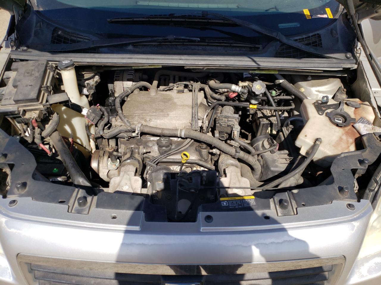 Photo 7 from auction – 2005 SATURN RELAY 3 with VIN 5GZDV23L05D152461