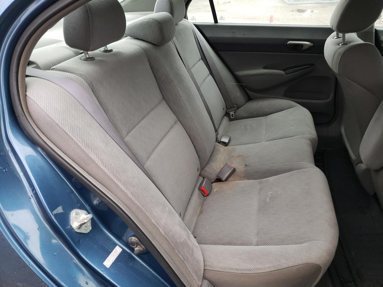 Photo 6 from auction – 2010 HONDA CIVIC LX with VIN 19XFA1F53AE058225