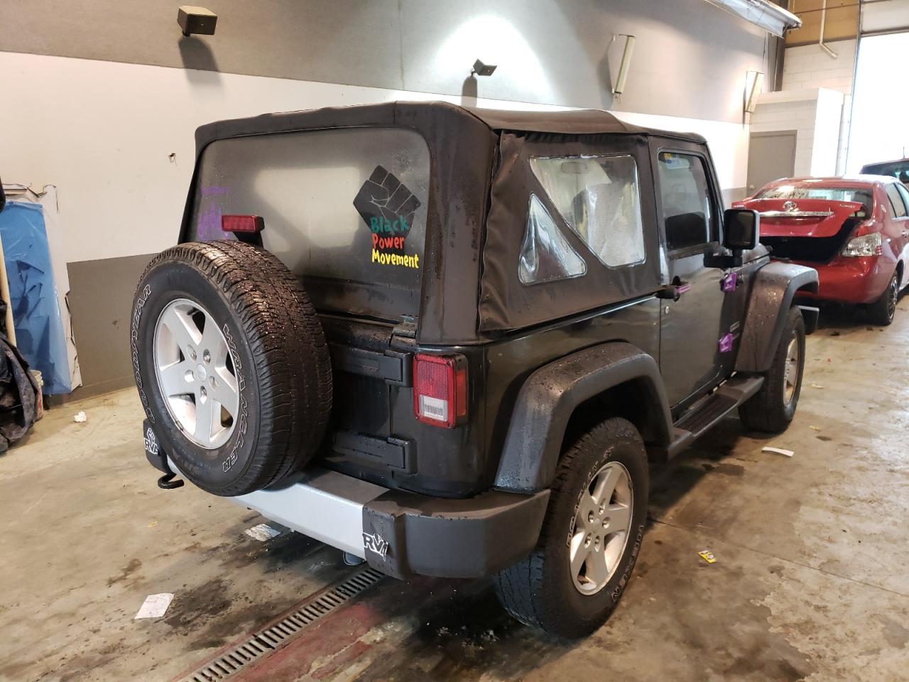 Photo 4 from auction – 2015 JEEP WRANGLER S with VIN 1C4AJWAG2FL716163