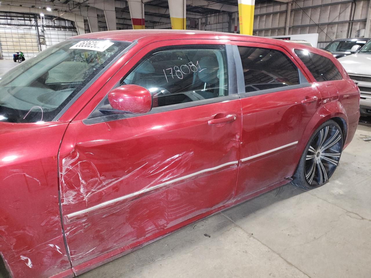 Photo 9 from auction – 2007 DODGE MAGNUM SXT with VIN 2D4FV47V27H794058