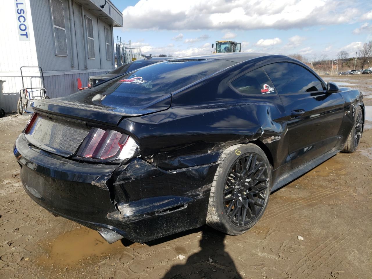 Photo 4 from auction – 2016 FORD MUSTANG GT with VIN 1FA6P8CF7G5272181