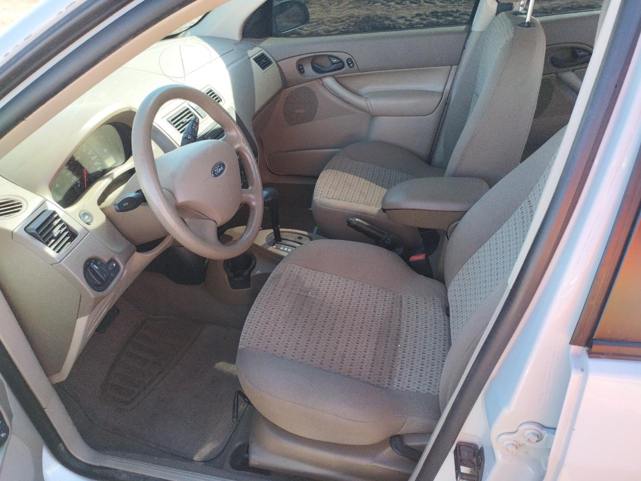 Photo 5 from auction – 2006 FORD FOCUS ZX4 with VIN 1FAHP34N36W153926